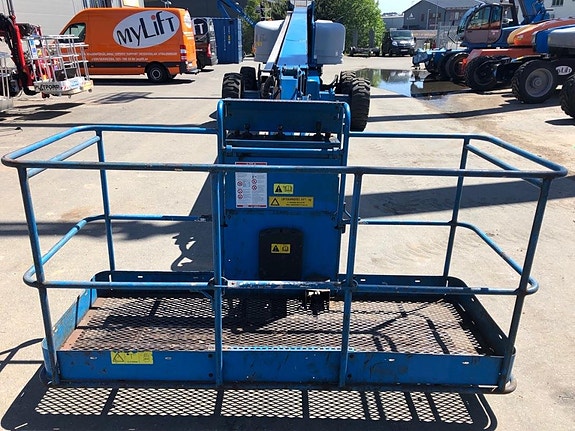 Bomlift Diesel Genie S85 5 of 6