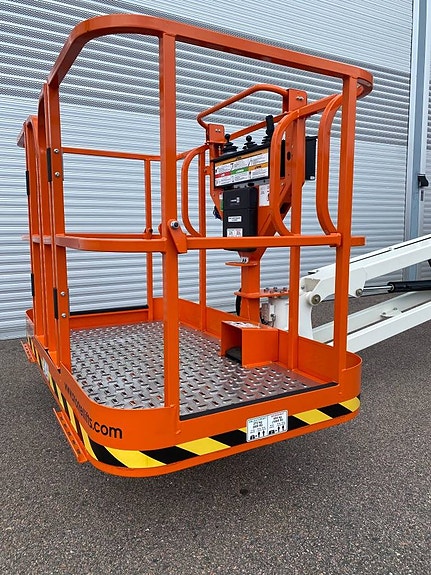 Bomlift 14m Snorkel 460SJ Diesel Terräng - NY 6 of 12