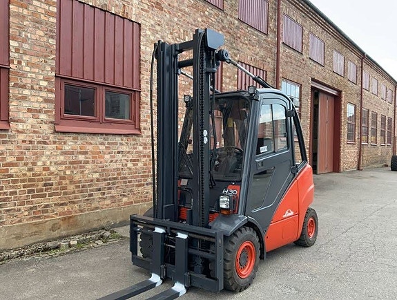 Linde H 30 D 2 of 5