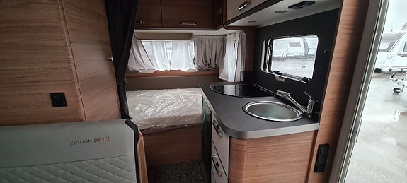 Weinsberg 390 QD CaraOne Edition Hot "1200kg" 4 of 5