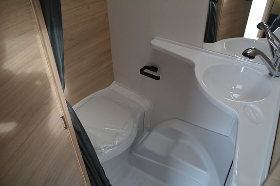 Caravelair Sport Line 486 Barnkammarvagn 24 of 30