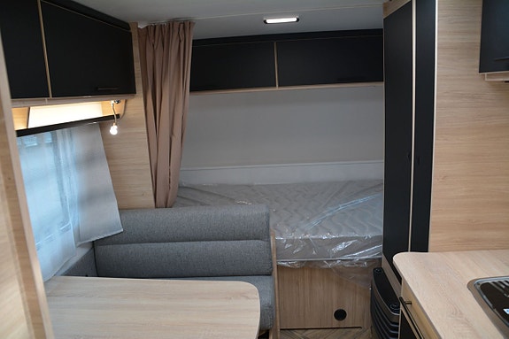 Caravelair Sport Line 486 Barnkammarvagn 12 of 30