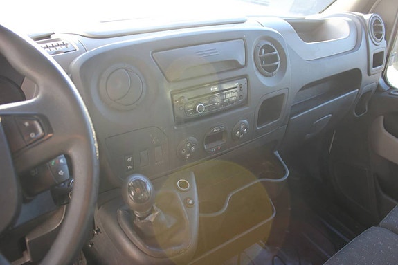 Opel Movano 11 of 13