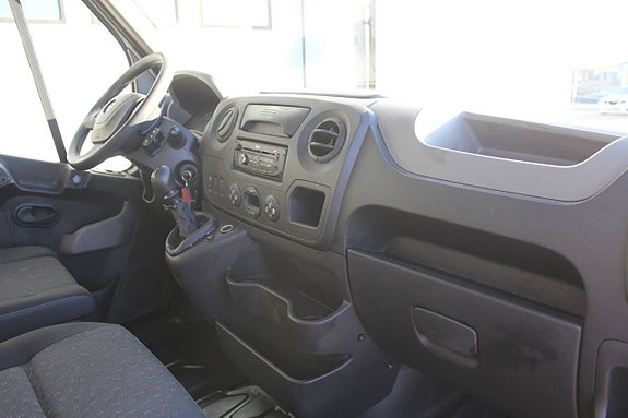 Opel Movano 13 of 13
