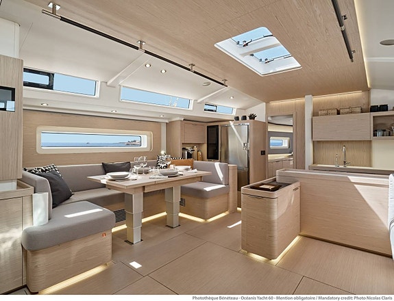 BENETEAU Oceanis Yacht 9 of 9