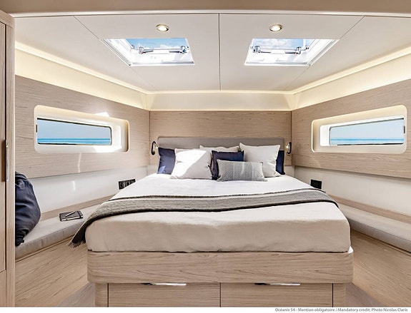 BENETEAU Oceanis Yacht 5 of 5
