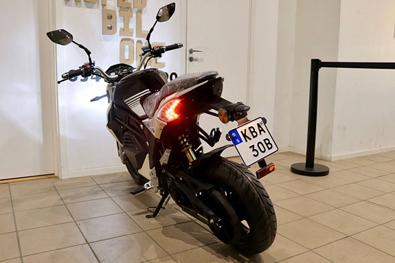 Eloped City Slicker 60km Tuffaste elmoppen 7 of 20