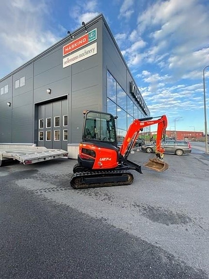 Kubota U27-4