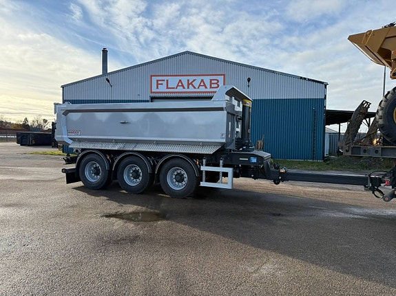 FLAKAB - Dumperkärra 24T - Skjutbar dragstång