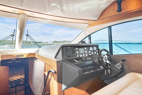 Galeon 440 Fly 9 of 12