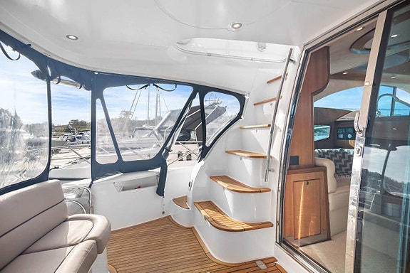 Galeon 440 Fly 6 of 12