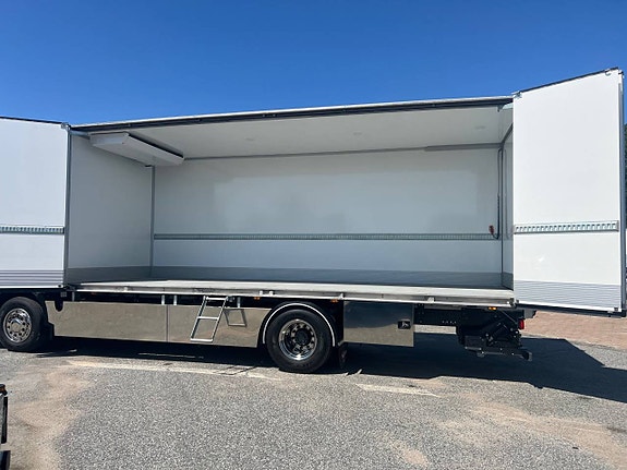 DAF XD 450 4x2 Skåpbil Kylbil / Frysbil Öppningsbarsida 5 of 12