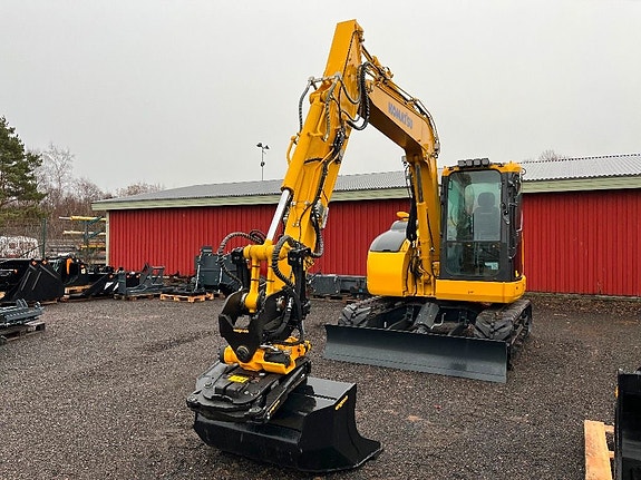 Komatsu PC78US-11 2 of 14