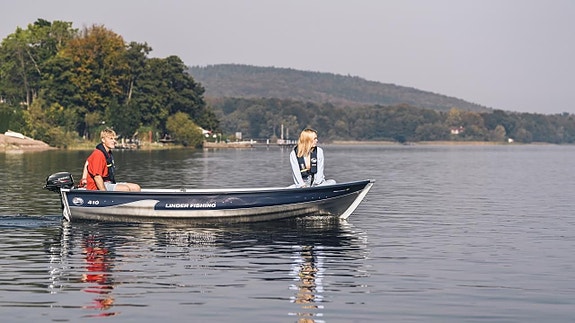 Ny Linder 410 Fishing 2 of 5