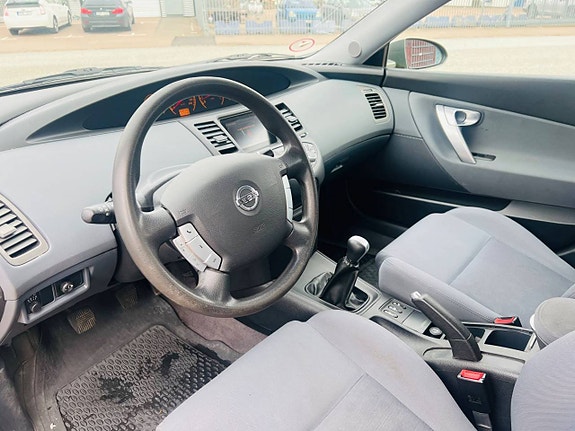 Nissan Primera 8 of 10