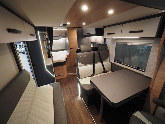 Knaus L!ve Wave 650 MF Platinum Selection Mässerbjudande I AUT I ALDE I Taksäng 5 of 18