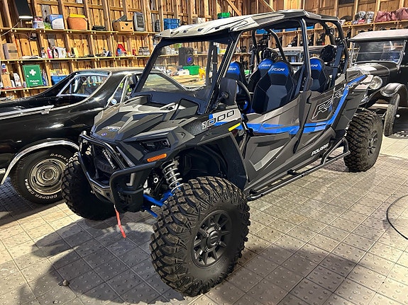Polaris RZR XP4 1000