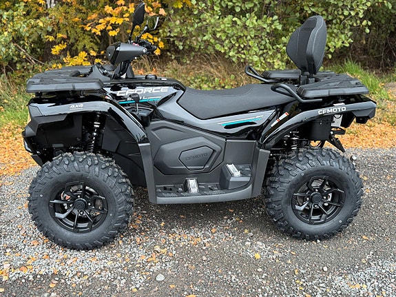 CFMOTO C FORCE 520 EPS Traktor A & B O.M.G LEVERANS PLOGKAMPANJ