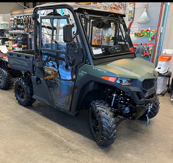 CFMOTO U-Force  600 Traktor B 3 of 4