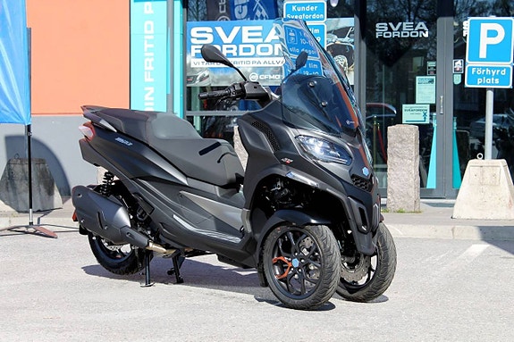 Piaggio MP3 | 530 HPE ADVANCE | KÖRS PÅ B-KORT 3 of 27