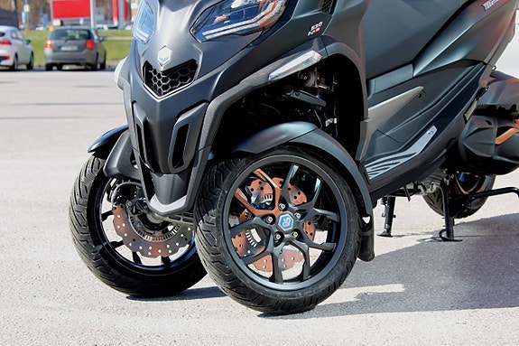 Piaggio MP3 | 530 HPE ADVANCE | KÖRS PÅ B-KORT 25 of 27