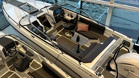 AMT 240 DC -25 Yamaha F300 NSB2 -26