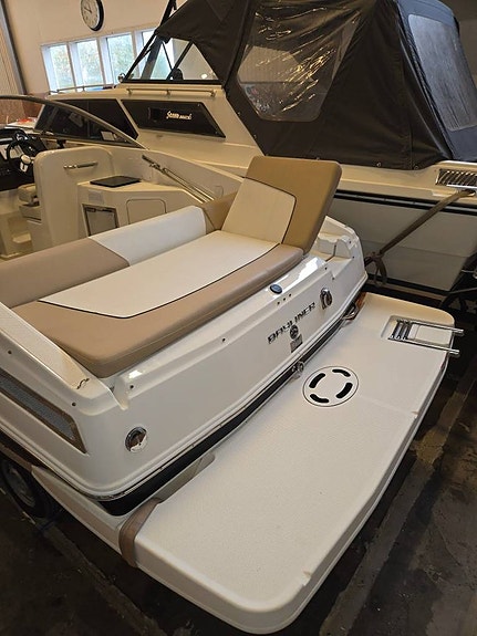 Bayliner 742 Mercruiser 250HK-2017 TOPPSKICK ! 8 of 12