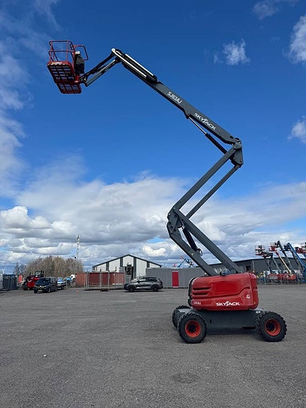 Bomlift / Vikbomslift 20m SkyJack 63AJ - Begagnad 9 of 10