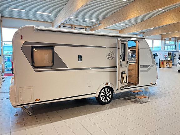 Knaus SÜDWIND 500 PF (ALDE+Frontkök+Solcell+Markis m. sidor) 3 of 23