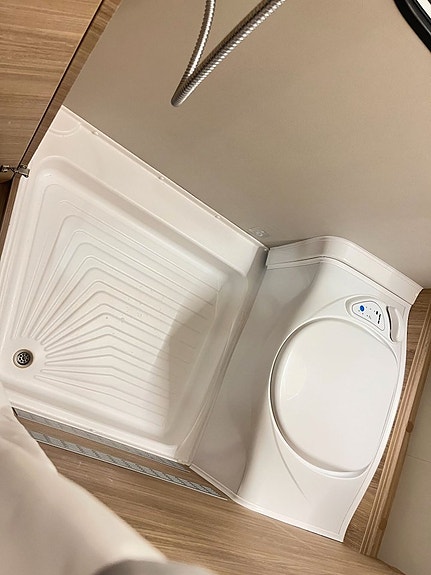 Knaus SÜDWIND 500 PF (ALDE+Frontkök+Solcell+Markis m. sidor) 14 of 23