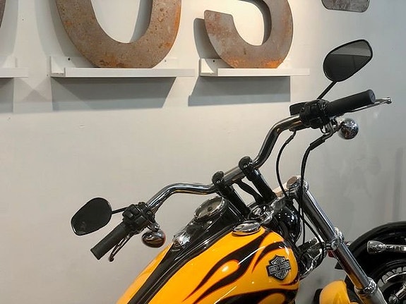 Harley-Davidson FXDWG Wide Glide Twin Cam 96 7 of 7