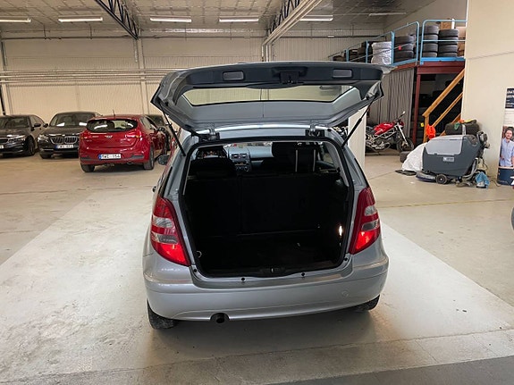 Mercedes-Benz A150 8 of 11