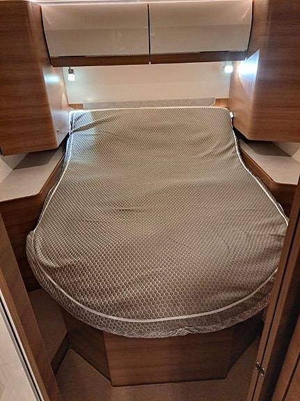 Rapido Compact C86  Queenbed Automat (NY) 19 of 30