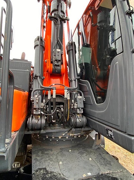 Doosan DX170W-5 5 of 5