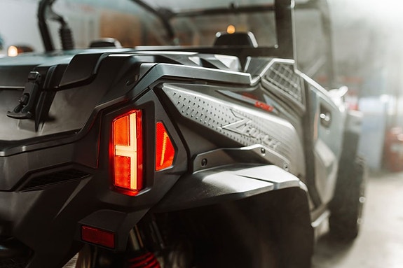 CFMOTO ZFORCE 950 SPORT-4 3 of 12