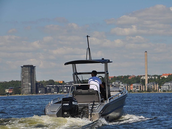 Arronet 20 5 SPT med Suzuki 200 hk - DEMO 4 of 12