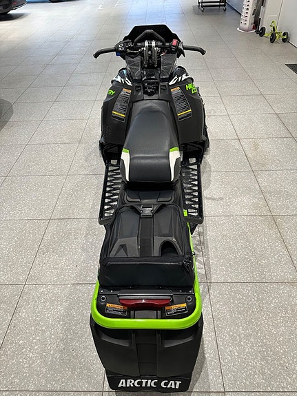 Arctic Cat XF 8000 HC ES 4 of 6