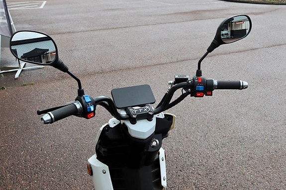 Eloped ES TTX  Vit 60km, Klass 2 (25 km/h) 10 of 15