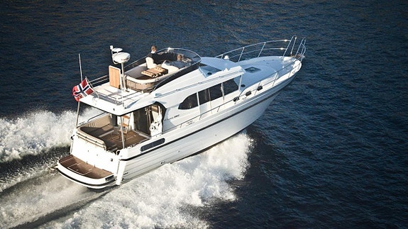 Beställ din Viknes 1080 Fly