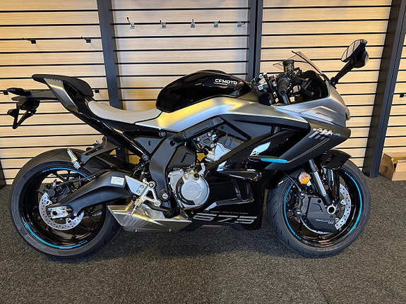 CFMOTO 675SR-R RACING 36-månader RÄNTEFRITT Nebula black-26 10 of 13