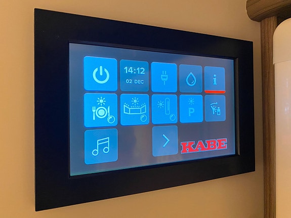 Kabe Smaragd 540 GLE KS (Långbädd+ALDE+Ugn+Micro+Grand lit) 15 of 30