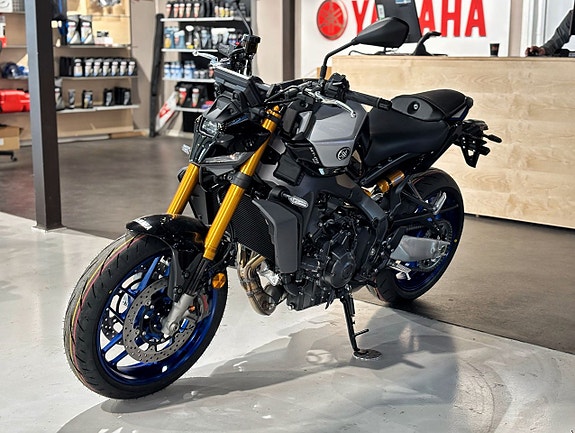 Yamaha MT-09 SP 3 of 15