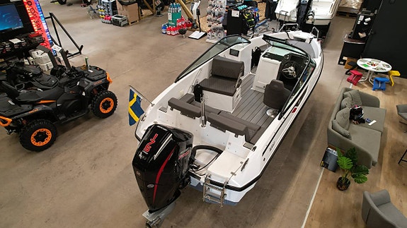 NORDKAPP 605 AVANT MERCURY 175 PRO XS 2023 INK TRAILER 9 of 12