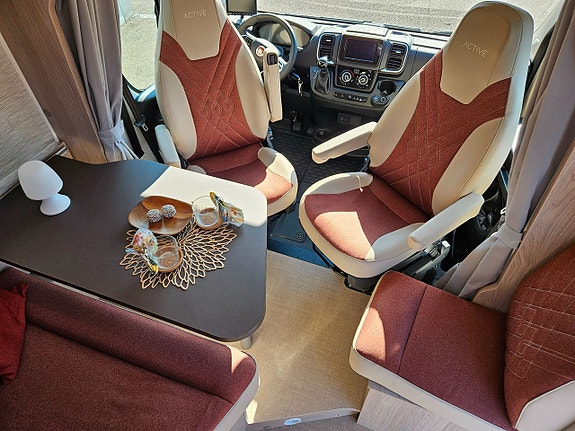 Bürstner T Nexxo Van Active 690 G 140hk/9 stegs aut,Elpatron, förlängd Fiat garanti 13 of 30