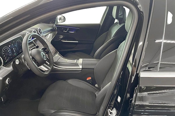 Mercedes-Benz C300 de 11 of 17