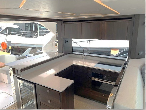 Sunseeker 55 Manhatta 2024 3 of 5