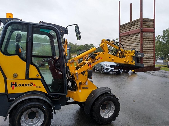 IH 35 HDC +serie / Premium lastmaskin 2 of 5