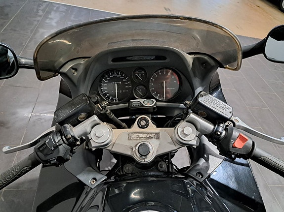 Honda Powersports CBR1000F / Endast 4688 mil! 6 of 7
