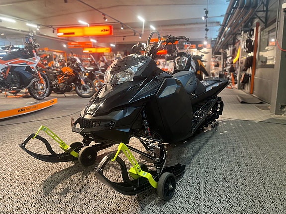 Ski-Doo Summit T3 154" 800 E-Tec - 2016 5 of 11