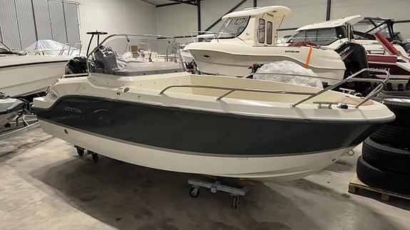 Uttern S 51 -17 Mercury F 80 ELPT -17